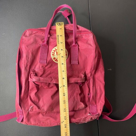 Fjallraven "Kanken" Maroon Backpack, 13" Laptop Sleeve -- Beat Up But Good - Picture 12 of 13